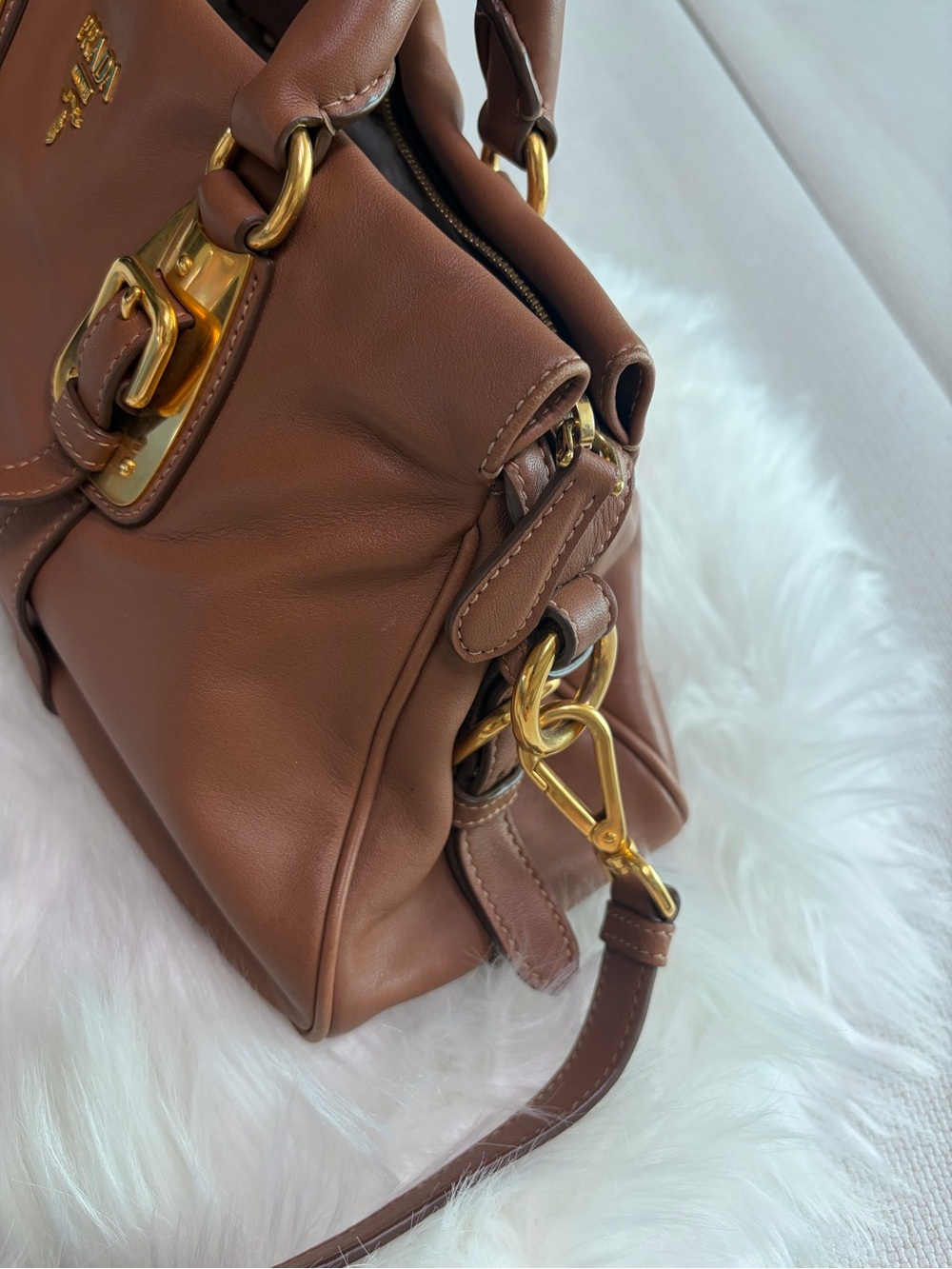 Prada Brown Leather Tote Bag with Adjustable Strap - Picture 7 of 11